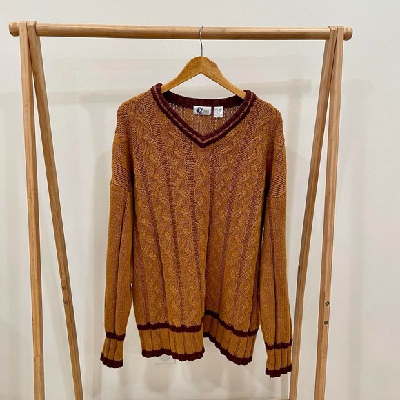 Vintage Cable Knit Varsity Stripe V-neck Longline Sweater in Mustard/Burgundy - Picture 2 of 6